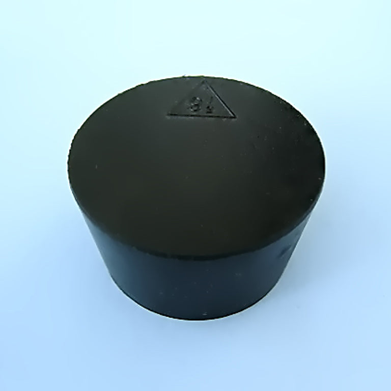 Size 9.5 Black Rubber Stopper (Count 1) - Avogadro's Lab Supply