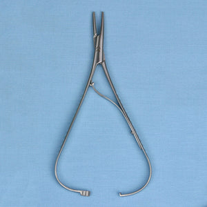 Mathieu Needle Holder Straight 5.5" - Avogadro's Lab Supply