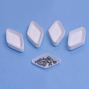 White Diamond Antistatic Weigh Boats 5 mL (COUNT 100) - Avogadro's Lab Supply